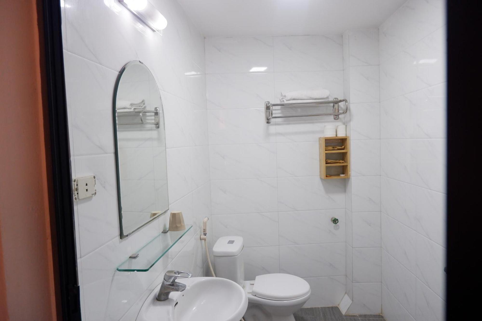 Group Nest Отель 2*